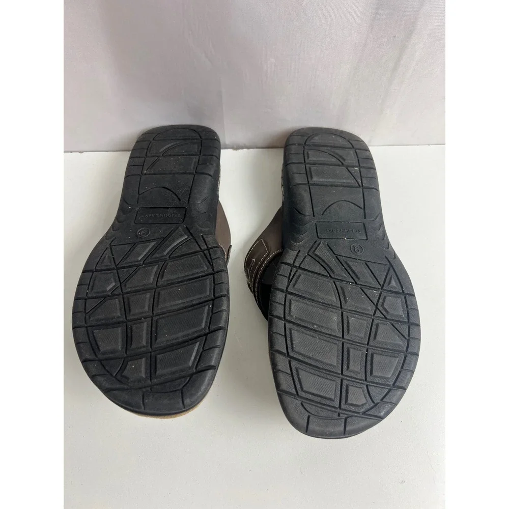 St Johns Bay Mens Brown Memory Foam Flip Flop Sandals Size 9 Dry+Cool Thong